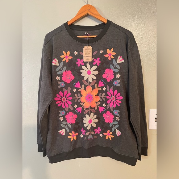 NATURAL LIFE Sweaters - NATURAL LIFE Floral Graphic Crew Neck Sweater - Pink, Orange, Gray M NWT
